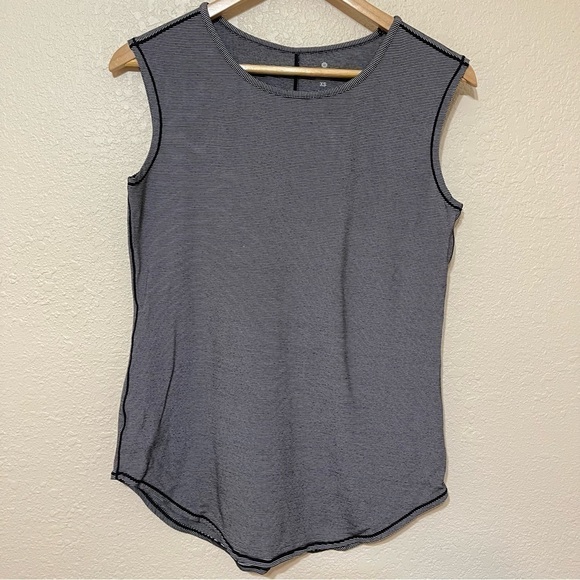 Athleta Shanti Micro Stripe Sleeveless Tank Top Size XS Women - Picture 1 of 9